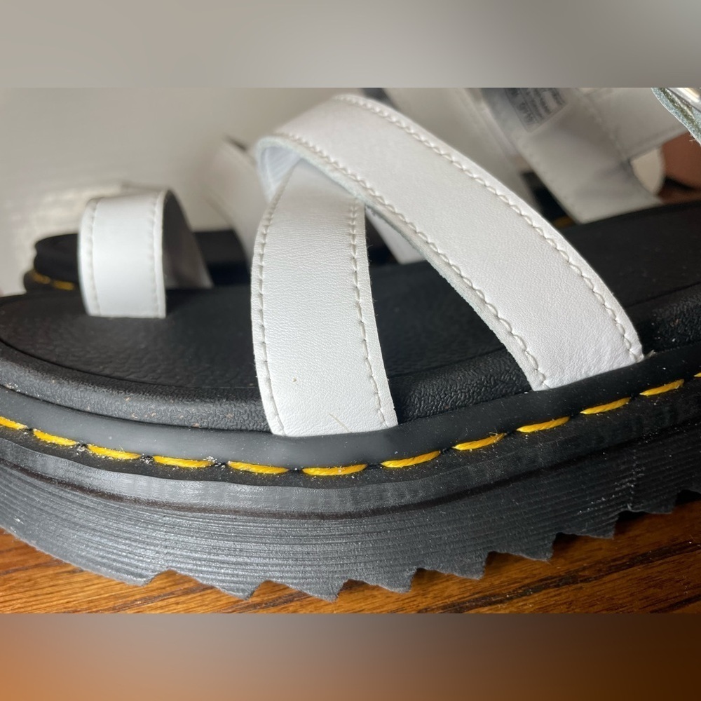 Dr. Martens Avry Hydro Leather Platform Sandals – White – Women’s 10 - Picture 14 of 16